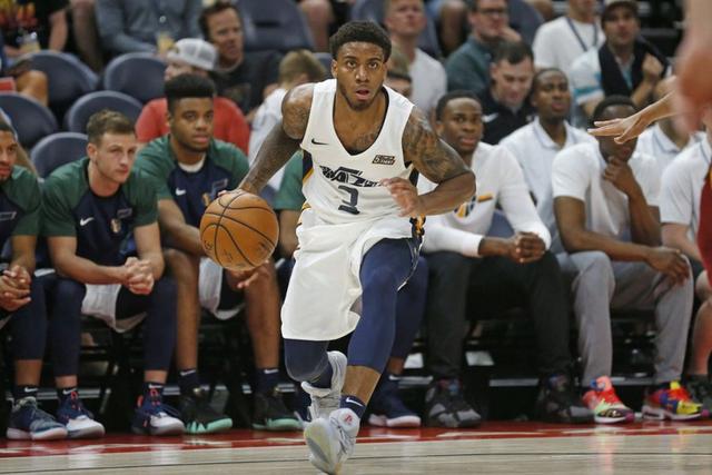 亚运会-李月汝25+15 中国女篮大胜朝鲜进决赛